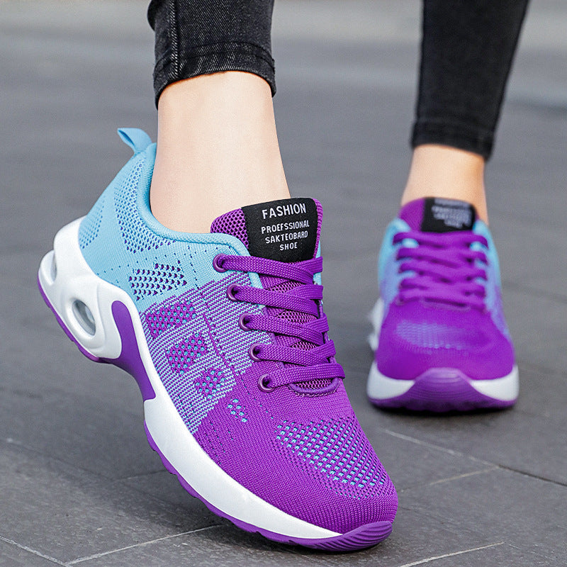 Leichte Damen Sneaker aus Mesh in Weiss