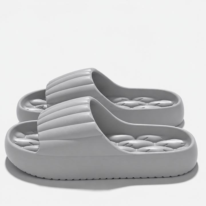 Minimalistische Kissen-Sandalen mit weicher Sohle