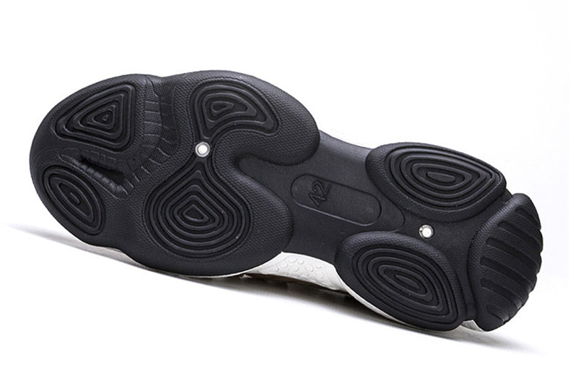 Herren Mesh-Sneaker mit dicker weisser Sohle